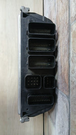 Load image into Gallery viewer, BMW 318i models F30 2015 Engine Control Unit 8662411 ECU SET F20 118I