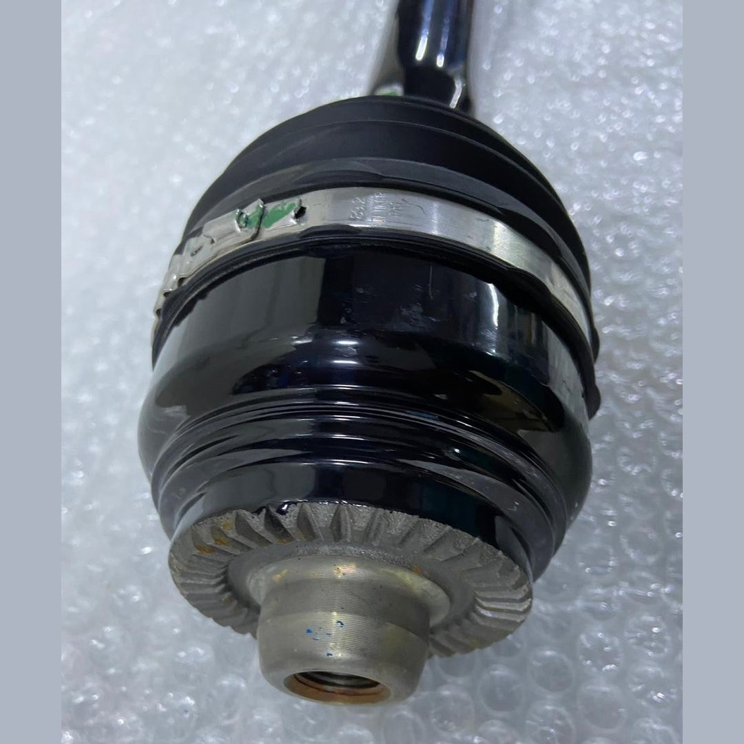 Output shaft right front 7' G70, i7 xDrive60, Sedan, XE2,  Left Side 5A61A37 USA