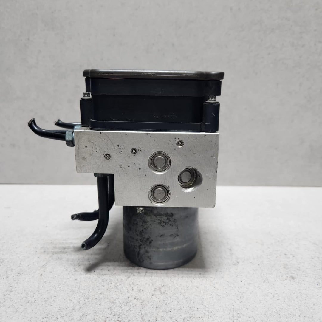 2014-2018 BMW X6 Abs Pump Module 6864794 X5 F15 and X6 F15 F16 F85 F86 