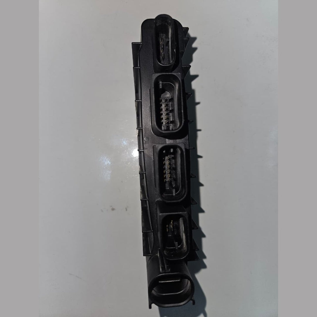 2018-2022 BMW X2 F39 OEM Integrated Power Supply Computer Module 8661071-01