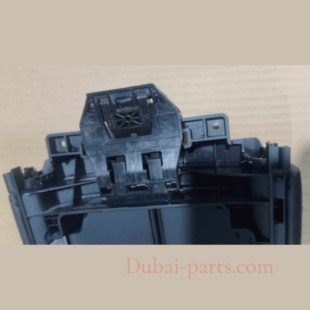 BMW G11 / G12 750I / 740I ARMREST STORAGE COMPARTMENT LID P/N 9348741
