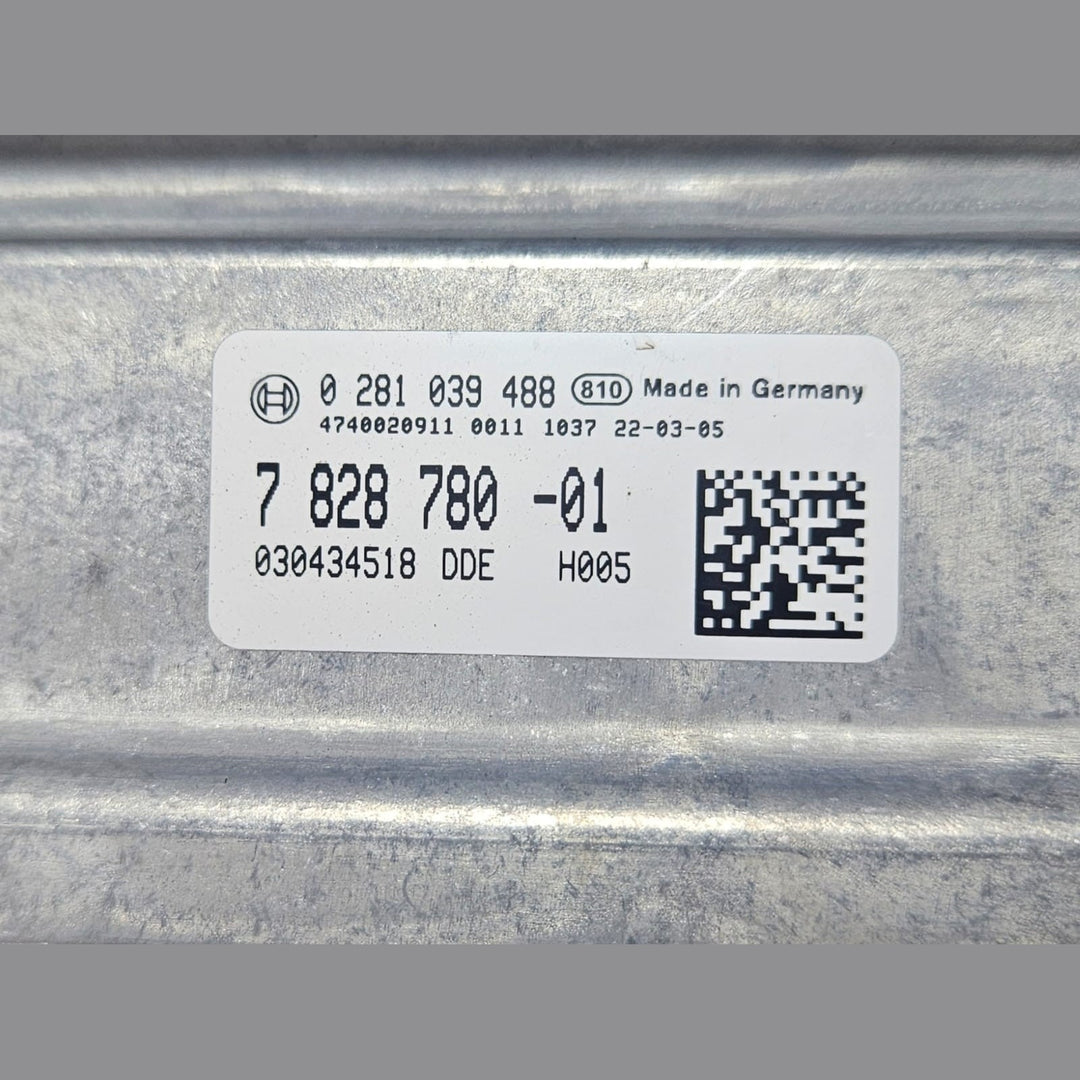 OEM BMW G07 BMW X7 30dX MAY 2022 ENGINE CONTROL ECU KIT DDE BOSCH 7828780 RHD