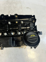 Load image into Gallery viewer, 2011-2016 Mini Cooper R55-R59 Countryman R60 R61 N47 Cylinder Head Cover 8589943