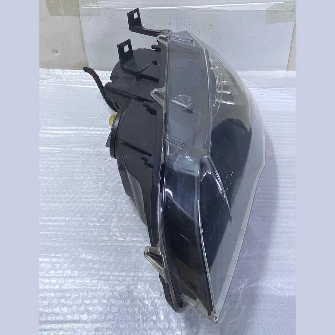OEM BMW X6 E71 Front Headlight Xenon ECE Left Side 7271359 Without module