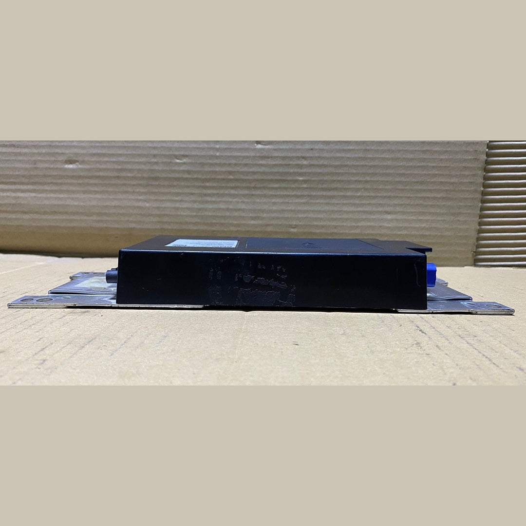 2012-2015 BMW M3 X1 F48 F49 and X3 F25 Telematic Control Module 9389660