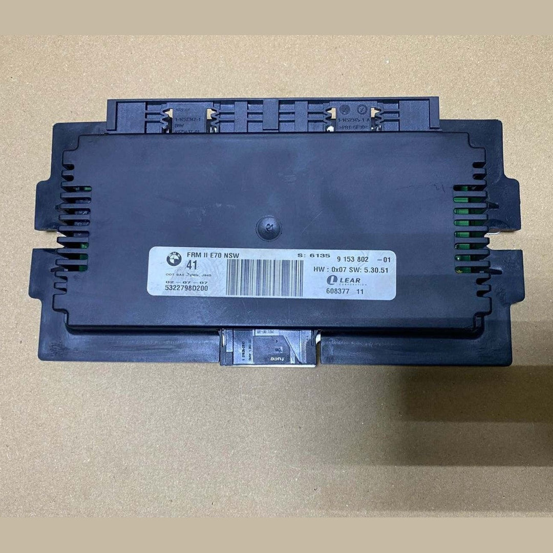 BMW Footwell Light Module Control Unit 9153802  X5 E70 