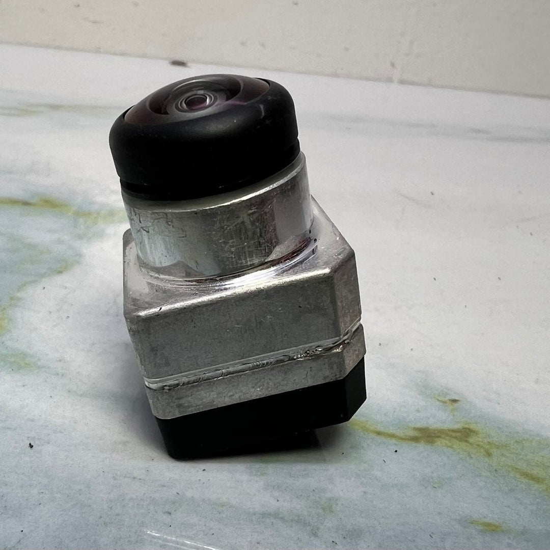 Genuine Mercedes Rear View Camera A0009059412 ACE, CLS, EQS, S, GT, GLA, GLE