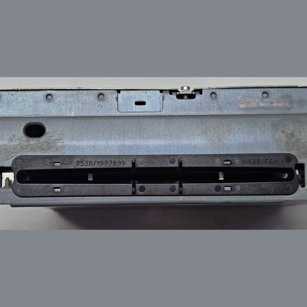 9258265-2011-2012 BMW X3 F25 Car CD Radio Infotainment Audio Head Unit OEM