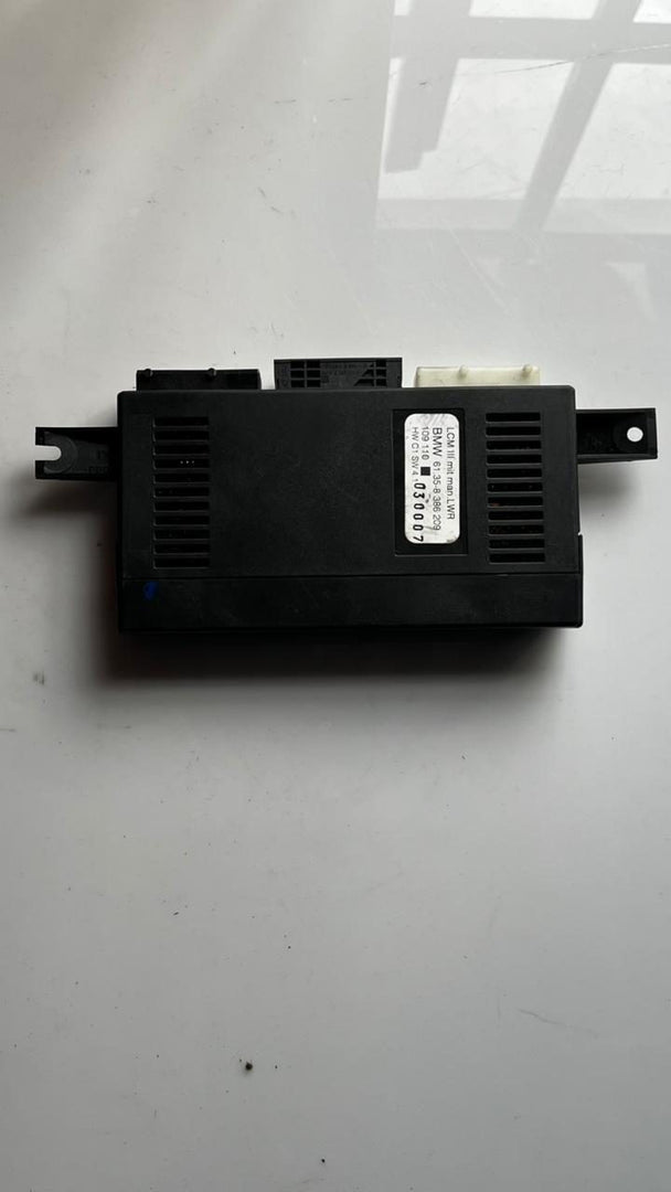 2000-2006 BMW X5 Light Control Module 386209 E38 and E39 5 series