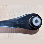 Bild in die Galerieansicht laden, BMW OEM  G20 G22 G42 REAR TRACK STRUT ARM WITH RUBBER MOUNT 6879659