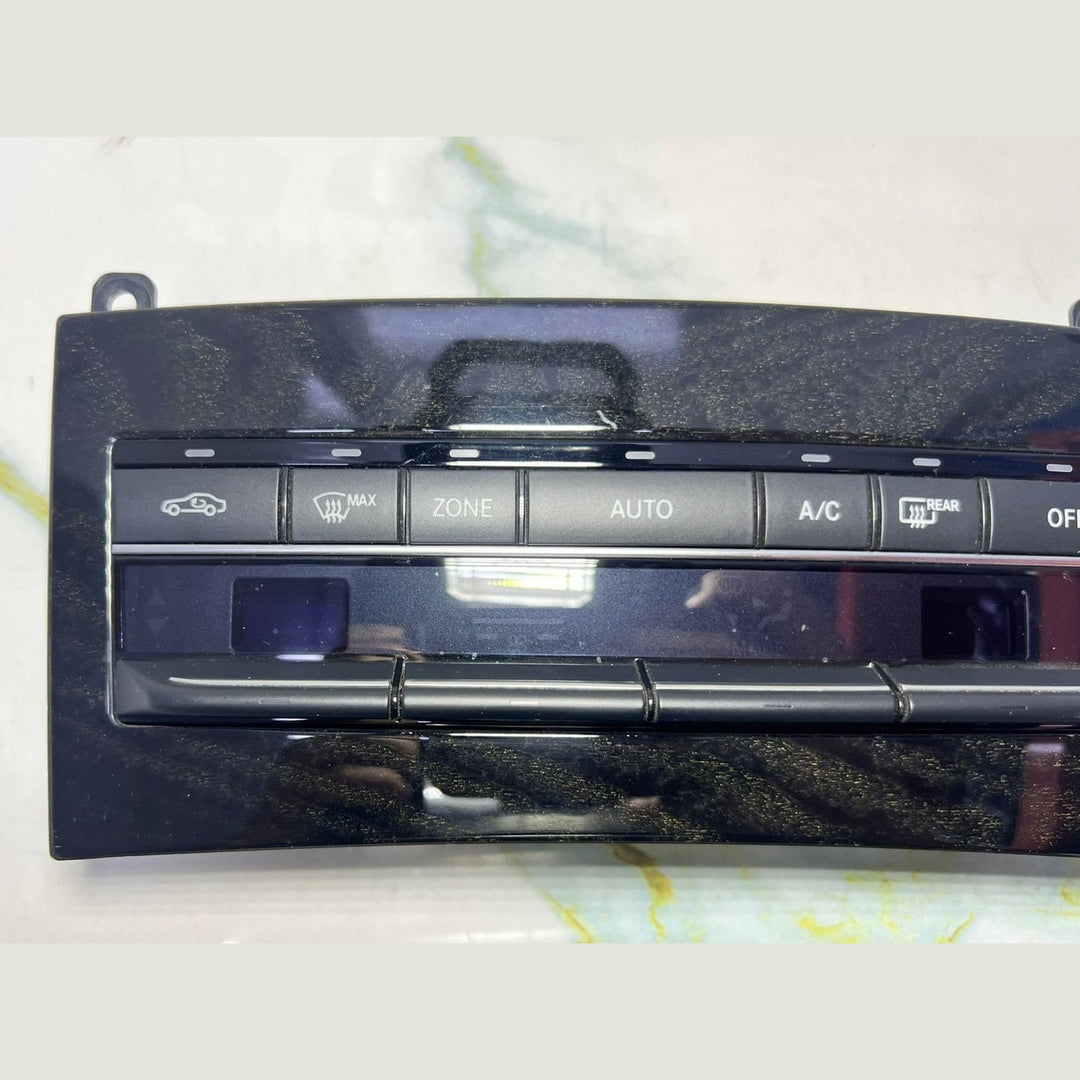 Mercedes Climate Control Unit A2129004525 C207 E-Coupe and W212 E-Class
