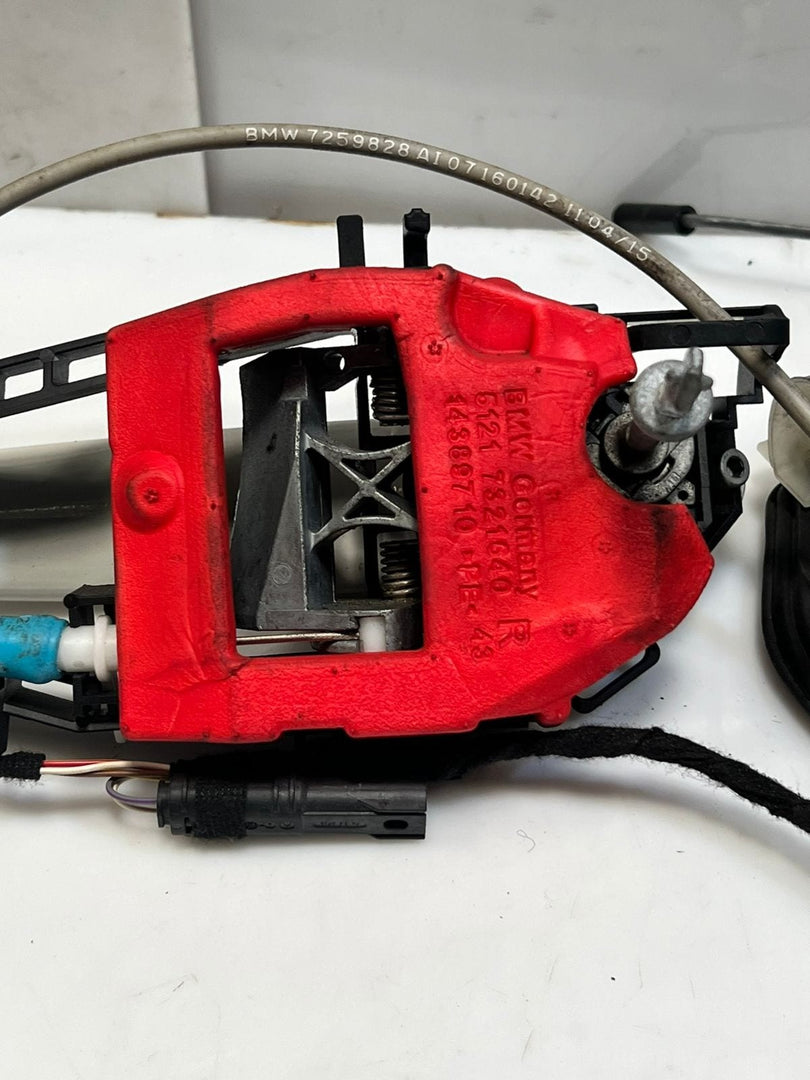 BMW 1 3 5 Series E60 E61 F20 F30 Door Lock Actuator Front Right 7229462 OEM