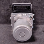 Bild in die Galerieansicht laden, GENUINE BMW X3 G01 4 CYLINDER 2019 ABS PUMP BRAKE HYDRAULIC 6895450