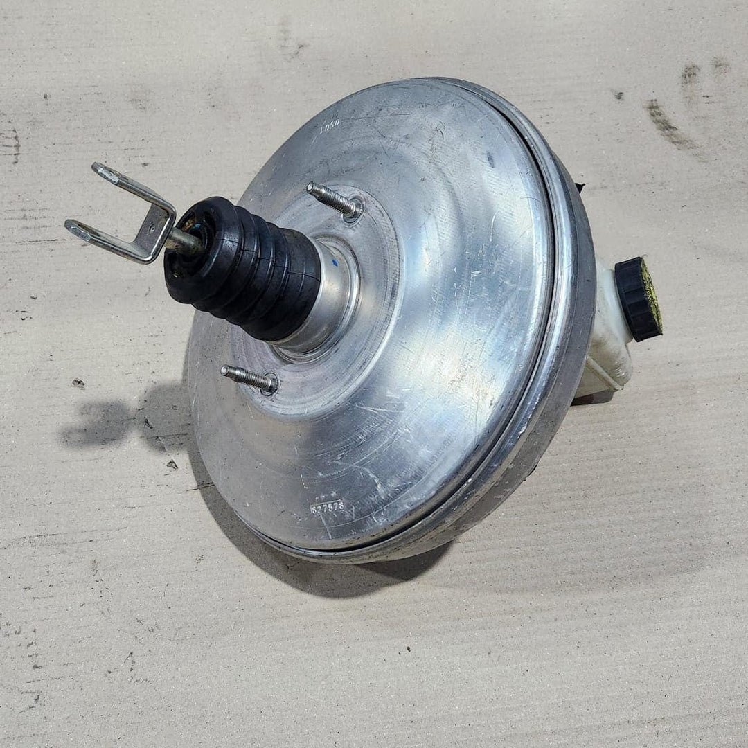 2021-2024 BMW 228i Gran Coupe Power Brake Booster 6854643  1 Series F40 RHD