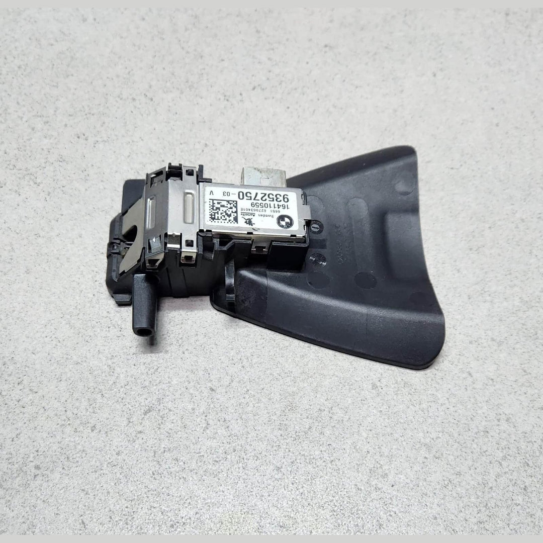2015-2019 BMW X6 Windshield Lane Assist Camera 9352750 X6 F16 F86