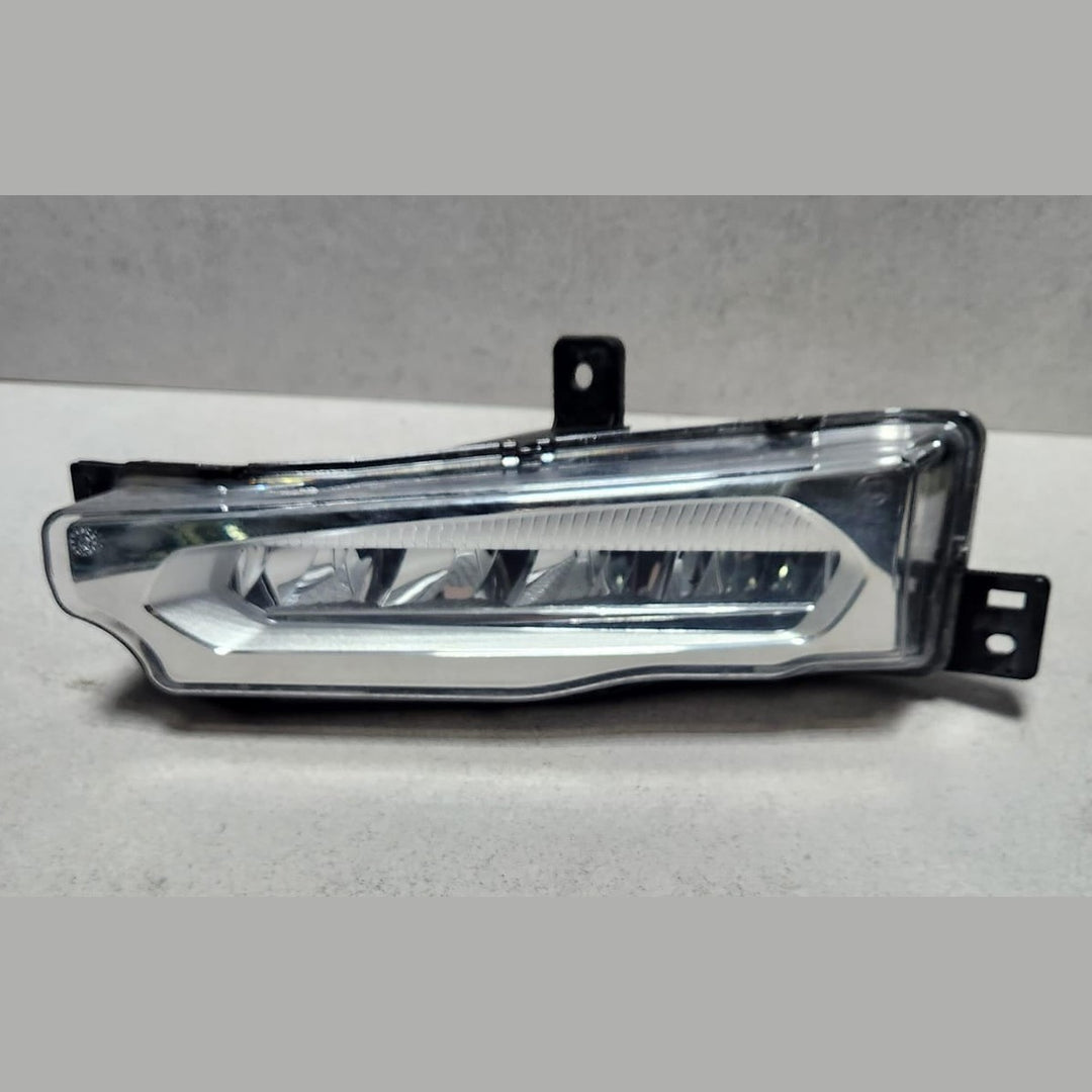 2018-2021 BMW X3 Front Fog Light Led Left 7412527 OEM 