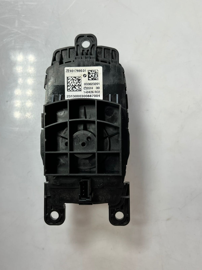 2012-2015 BMW 320i 3' F30, 2' F22 X3 X5 Idrive Media Controller 9317695 OEM