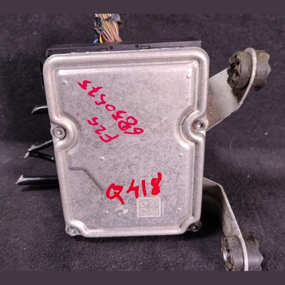 BMW X3 F25 Anti-lock Braking System Hydraulic Unit Master Block Genuine 6850574