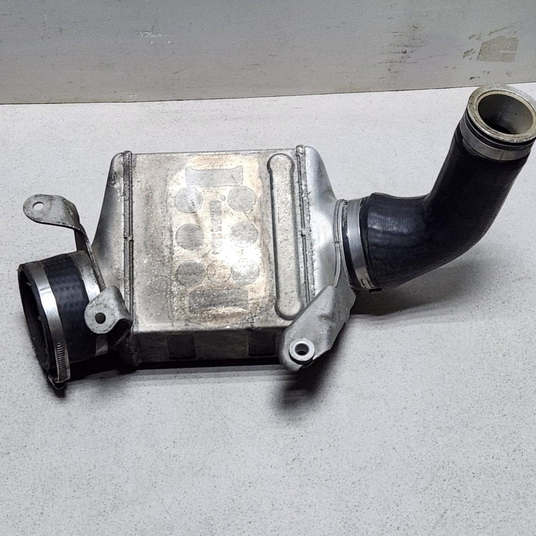 2009-2015 BMW 750Li Turbocharger Intercooler 7575403 550i 650i 750i and 750Li
