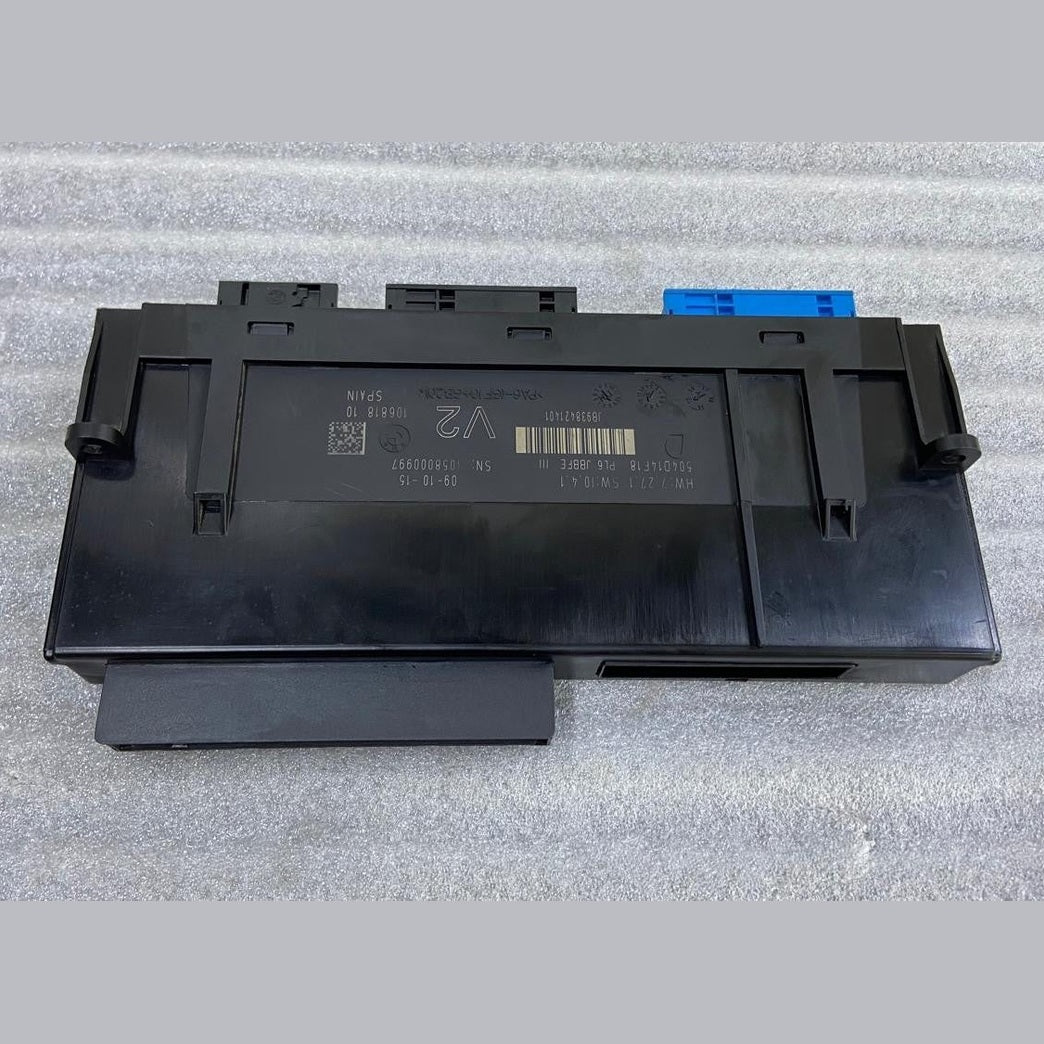 OEM BMW 5 SERIES F10 COMFORT MODULE JUNCTION BOX V2 UNIT 504D14F21