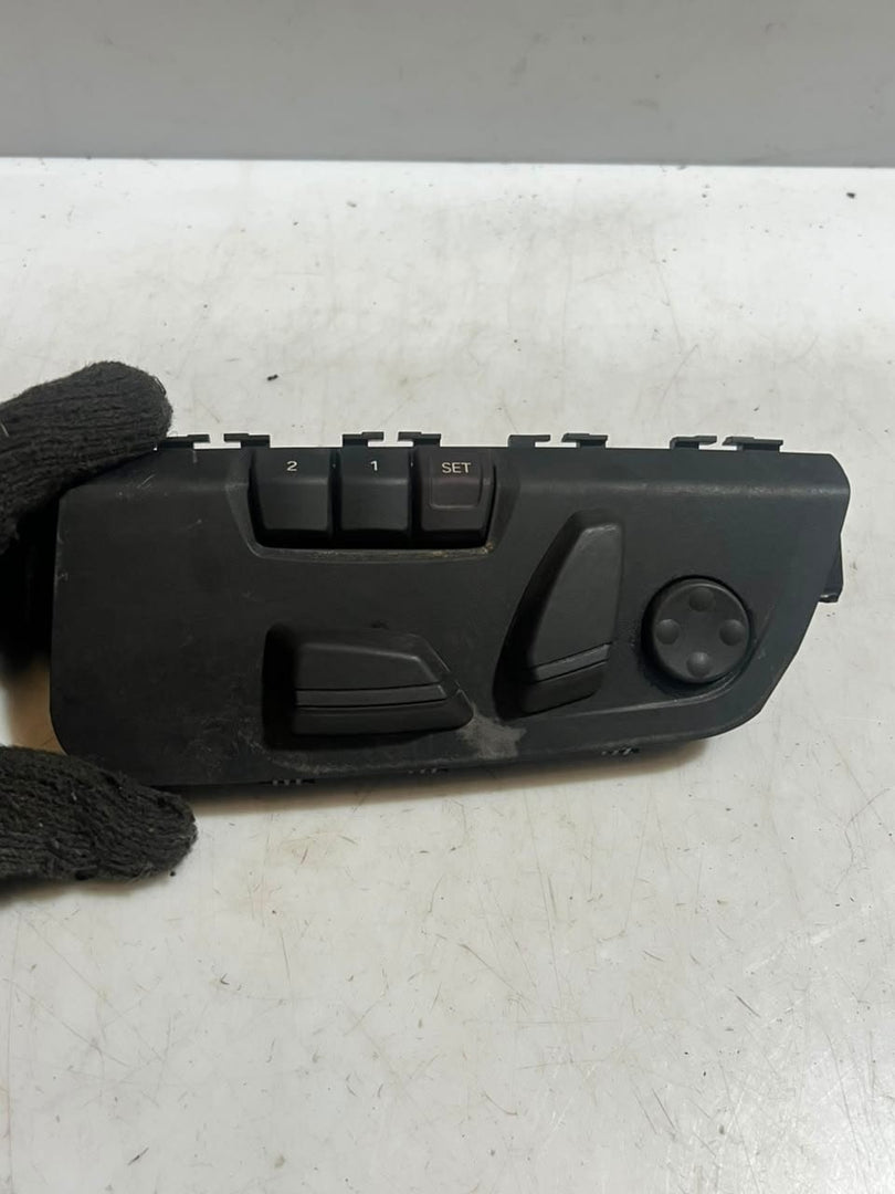 2017 BMW F25 X3 F30 F31 F35 3 Series 435i LEFT Seat Control Switch 9359831