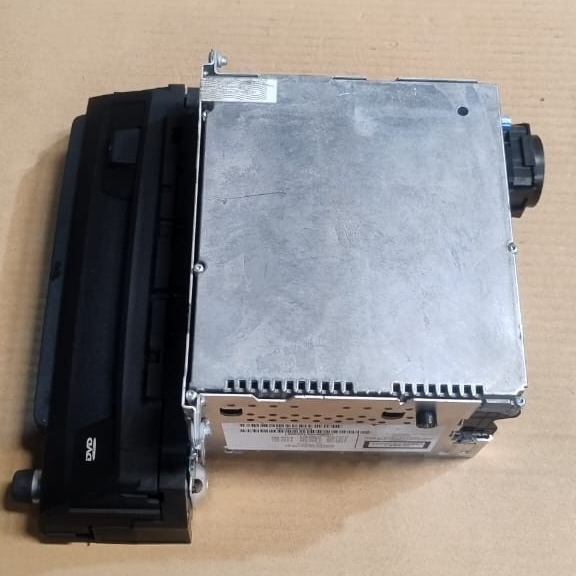 BMW X5 E70 CD RADIO PLAYER HEAD UNIT GENUINE BMW -  9147618