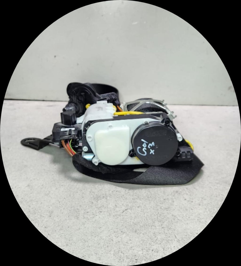 BMW X3 G01 Front Seat Belt S1746994508 OEM