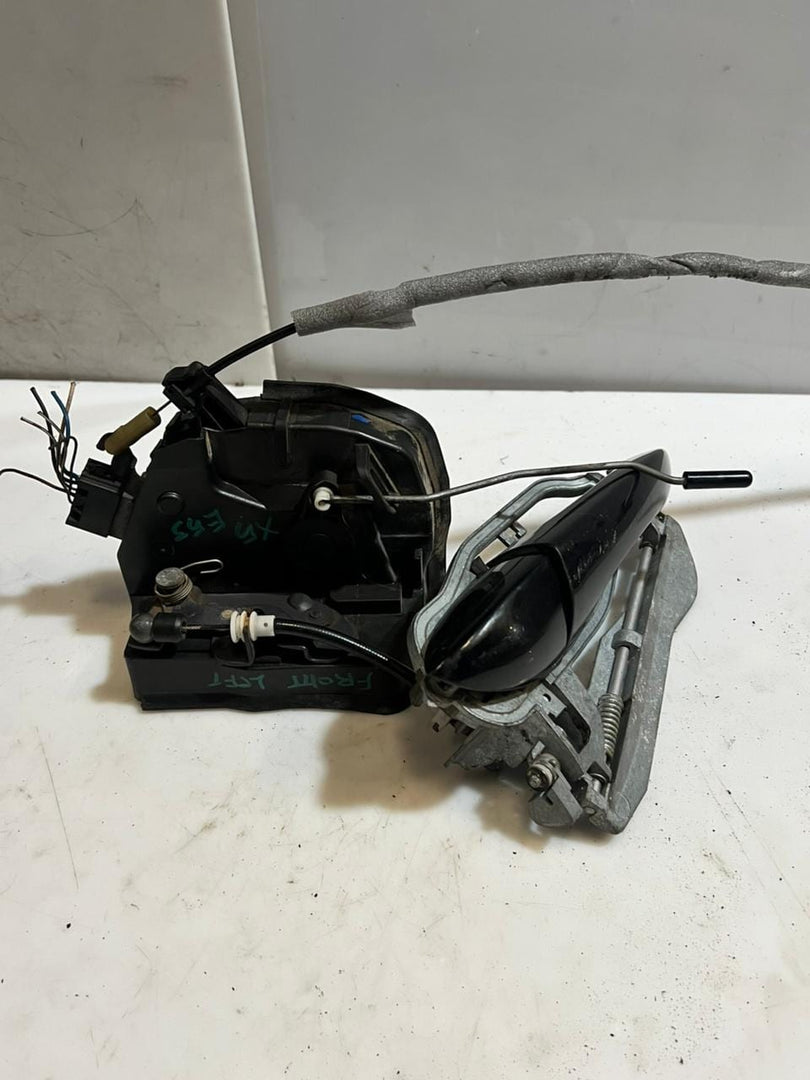 2000-2006 BMW X5 E53 FRONT LEFT Door Lock Actuator 8402539 OEM