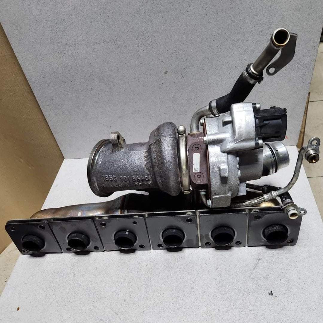 2011-2015 BMW 535i Turbo charger 7583908 535i F10 F11 with 3.0L engine