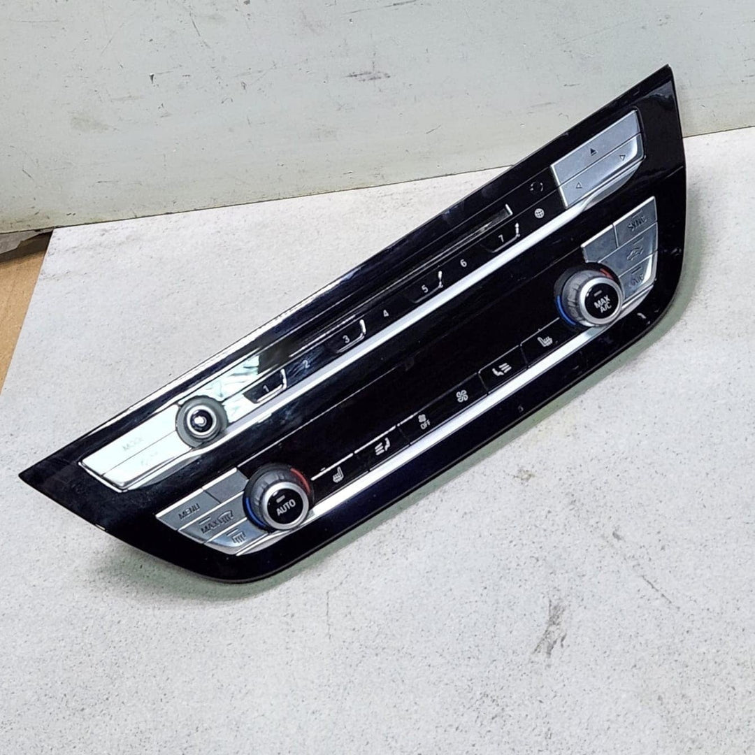 2017-2020 BMW 530i Climate Control Unit 6999451 5 Series G30 G31 G38
