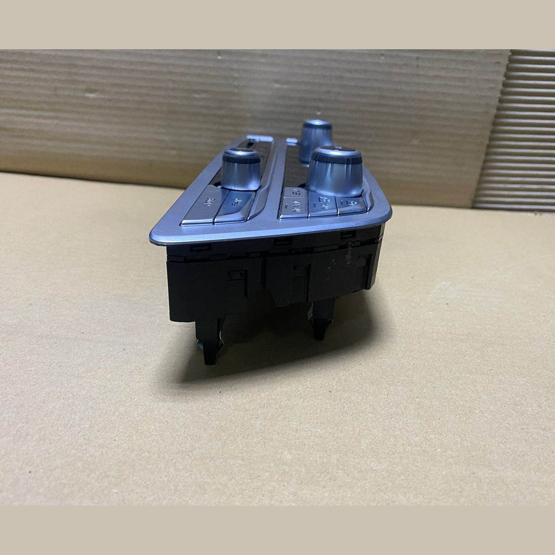 BMW Air Conditioning Control Panel 6822774 7 Series G11 G12 models AC SWITCHES