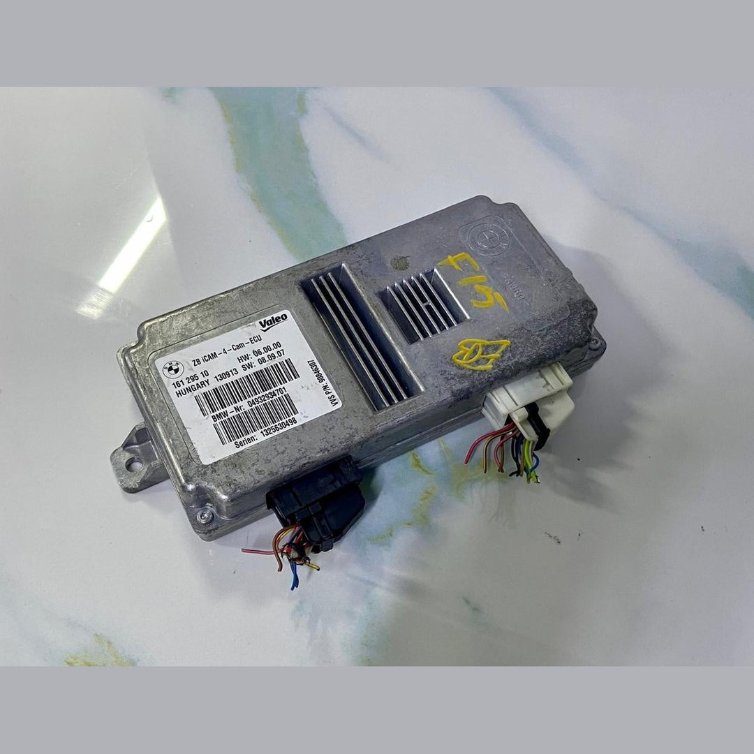 OEM BMW X3 X4 F25 F15 F16 SURROUND VIEW CAMERA CONTROL MODULE 9329347