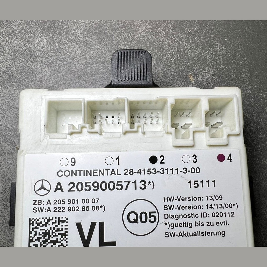 Mercedes-Benz W205 C-Class Front Left Side Door Control Module A205 9005713 OEM