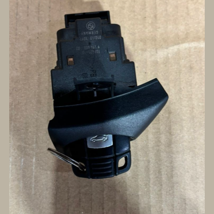 BMW X1 20i N20 E84 ENGINE CONTROL ECU SET 8603576