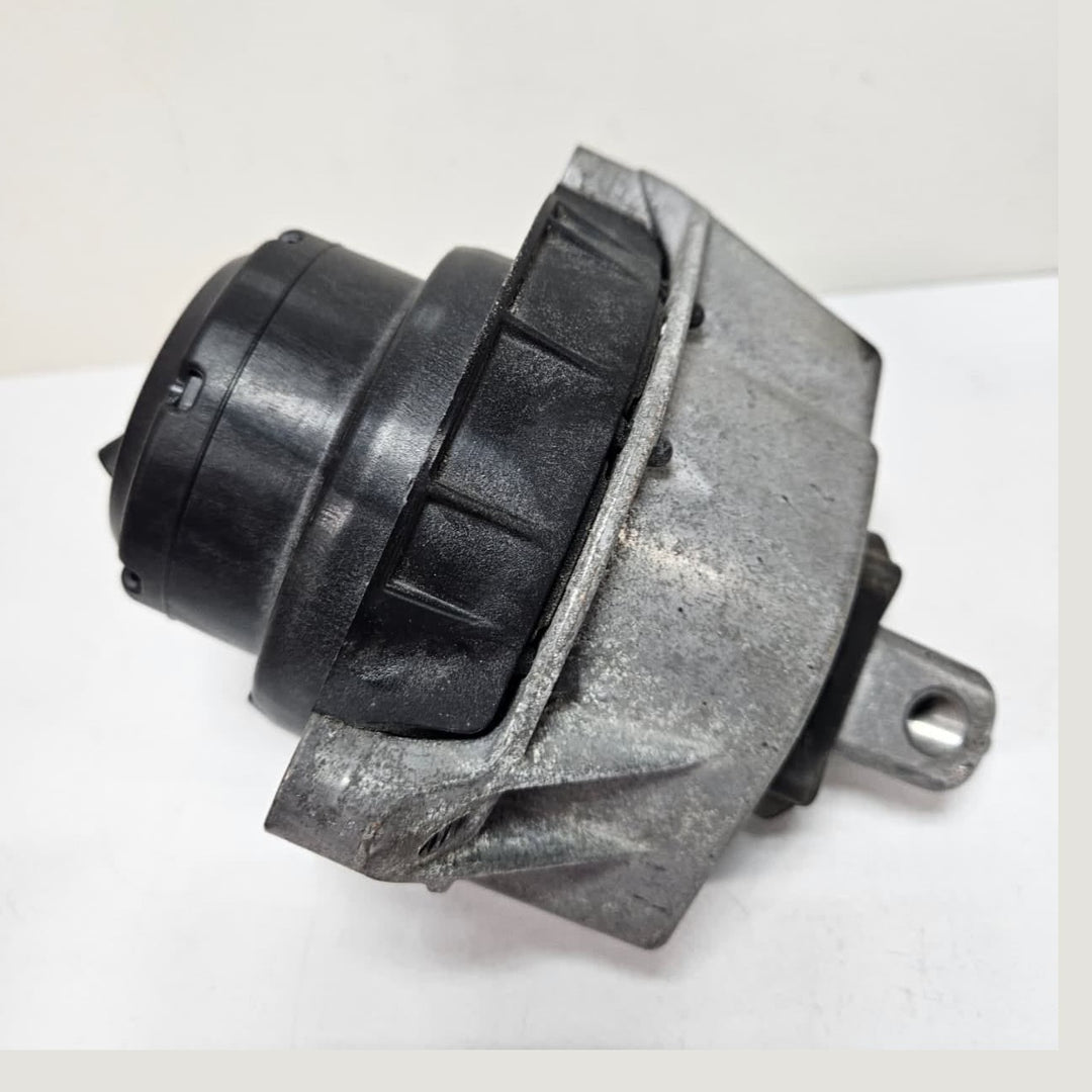 BMW 3 4 Series G20 G21 G22 G26 Engine Mount Right 6860514 2019-2022