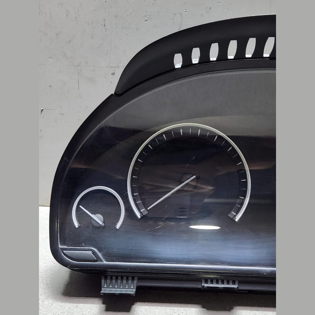 2010-2016 BMW 535i xDrive Instrument Cluster 9285170 F11 535i xDrive