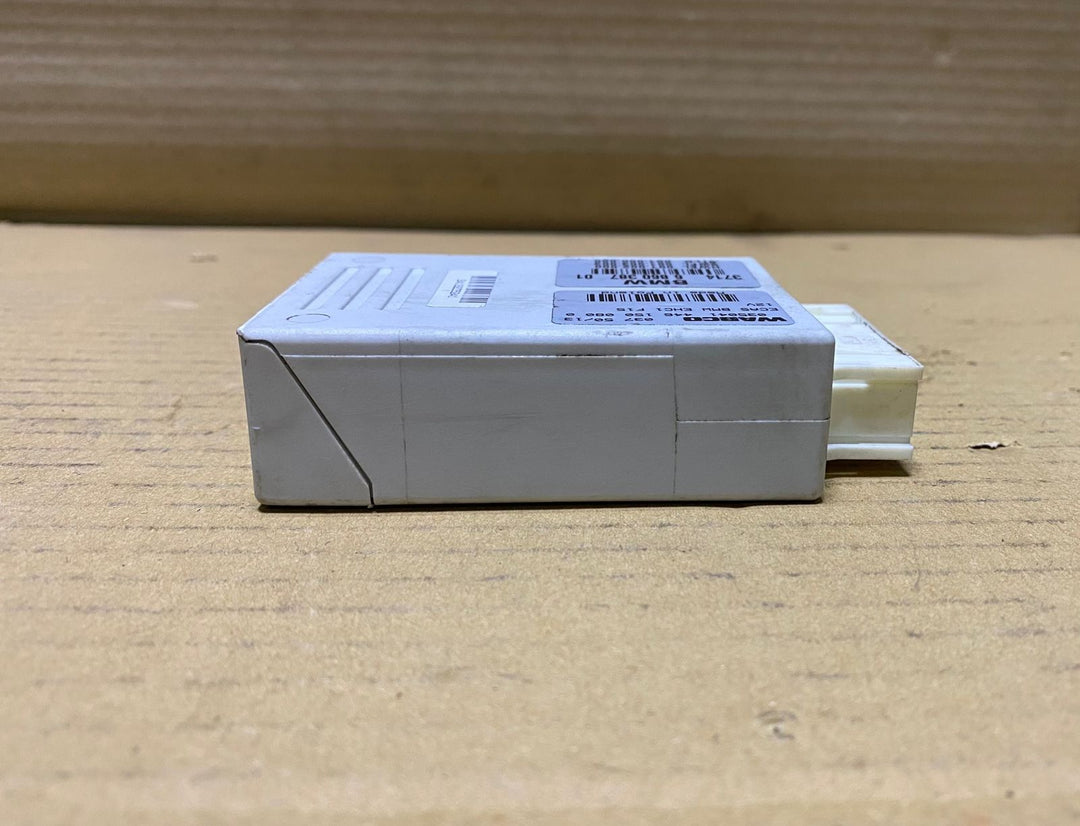 2013-2018 BMW X5 Air Suspension Control Unit 6860387 X5 F15 and X6 F16