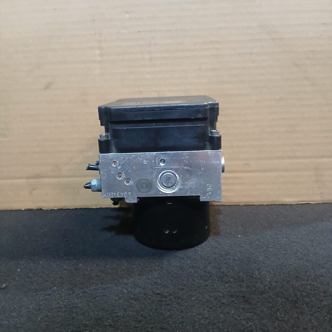OEM BMW F30 F20 F32 ABS Brake Pump Anti Lock DSC Dynamic 6860731 6860730