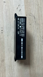 Bild in die Galerieansicht laden, 1995-2003 BMW 525i Cruise Control Module 8375497