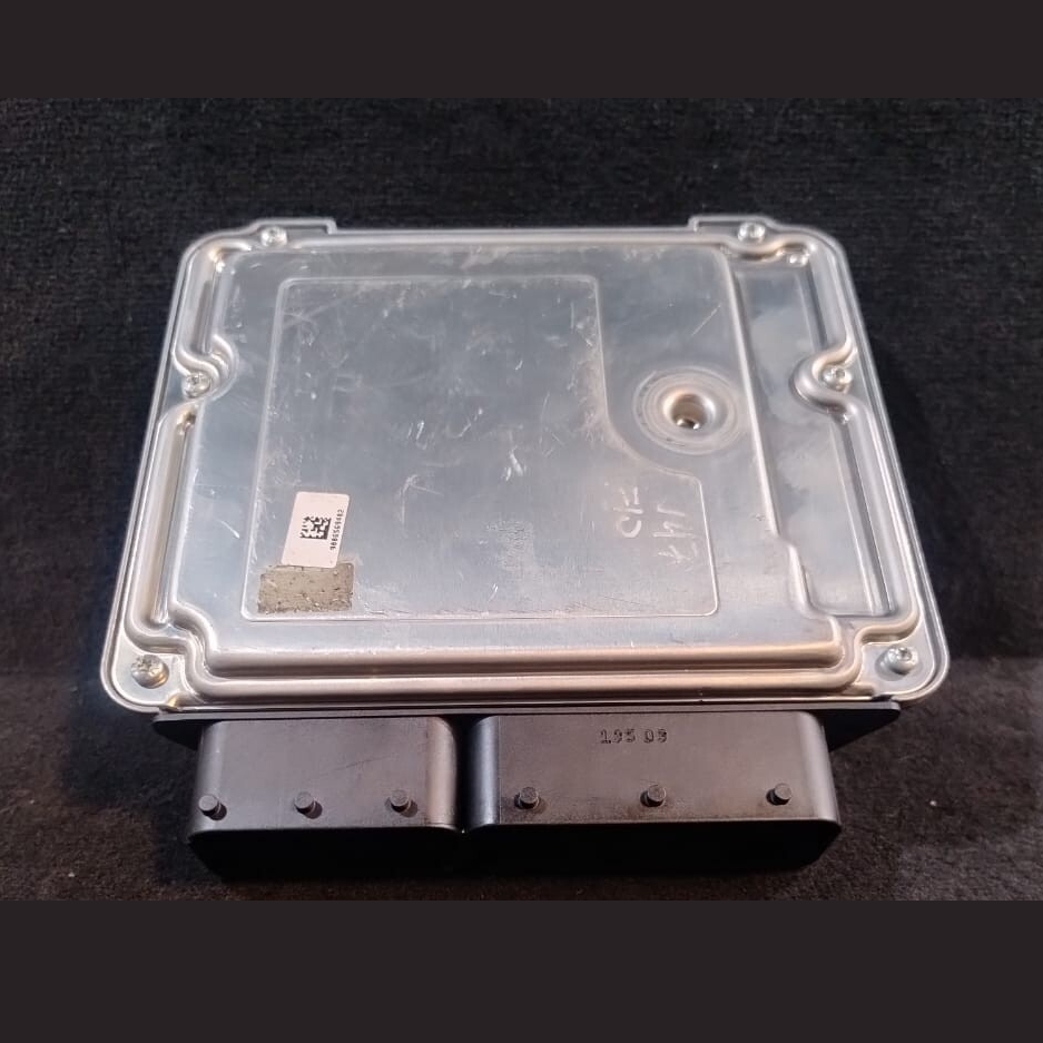 BMW 1 3 5 Series N47N F20 F21 F30 F31 F10 F11  DDE ENGINE CONTROL UNIT  8574380