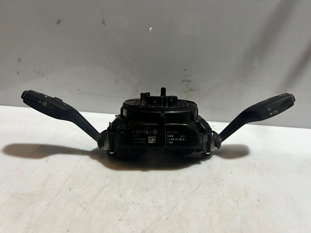 BMW F10, F11, F01 5 Series and M5 Steering Column Switch 9301904 OEM