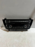 Bild in die Galerieansicht laden, 2012-2018 BMW 320i F30 F31 F35 A/C Climate Control Panel 9358939 OEM
