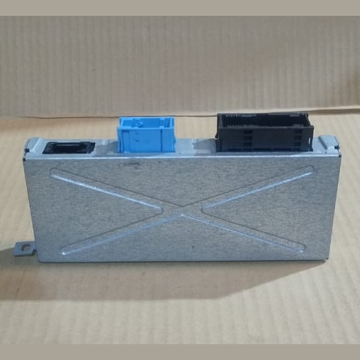 BMW F01 F02 F04 F07 F10 F11 F12 F13 CENTRAL GATEWAY CONTROL MODULE - 9213187