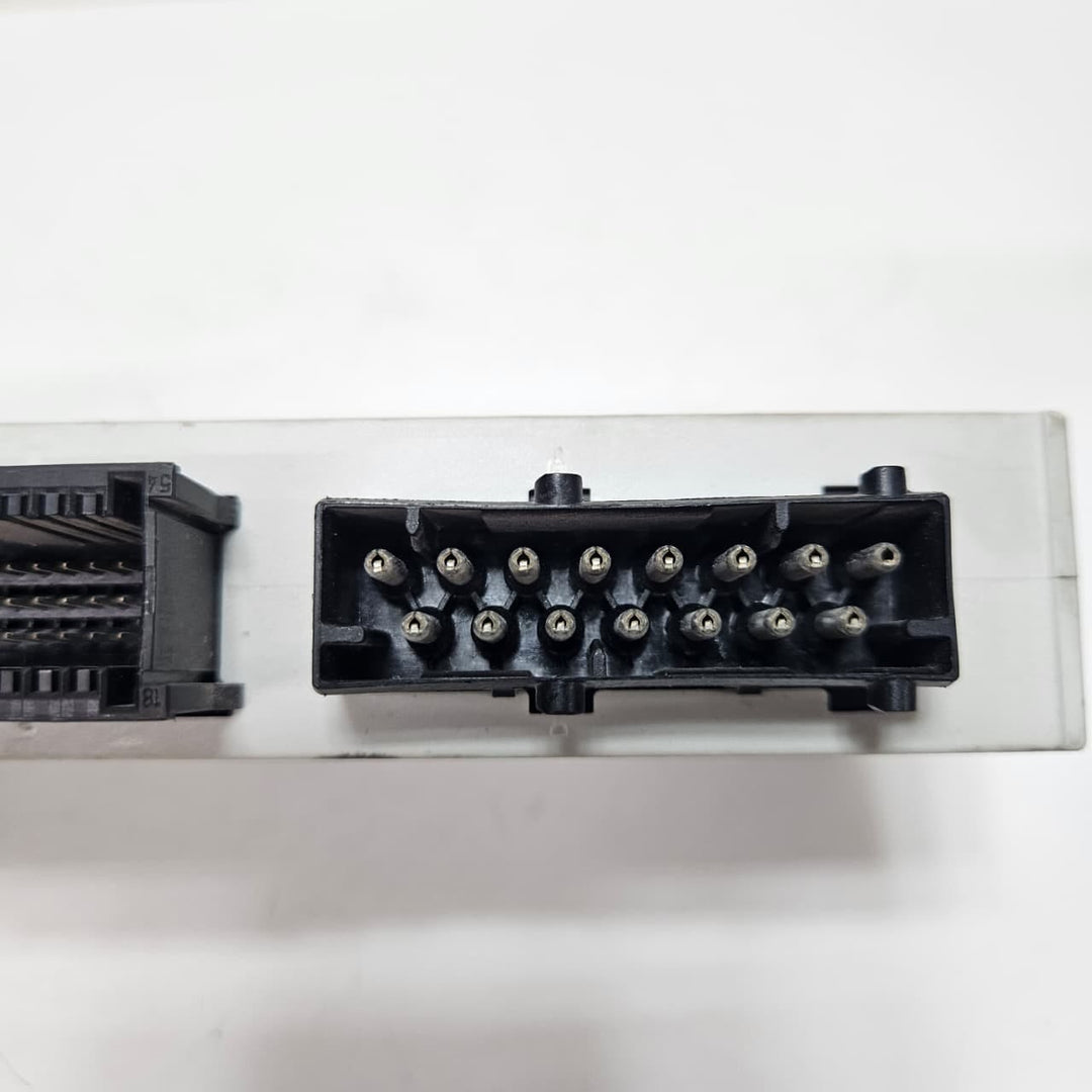2003-2008 BMW Z4 E85 Body Control Module 61.35 9116445