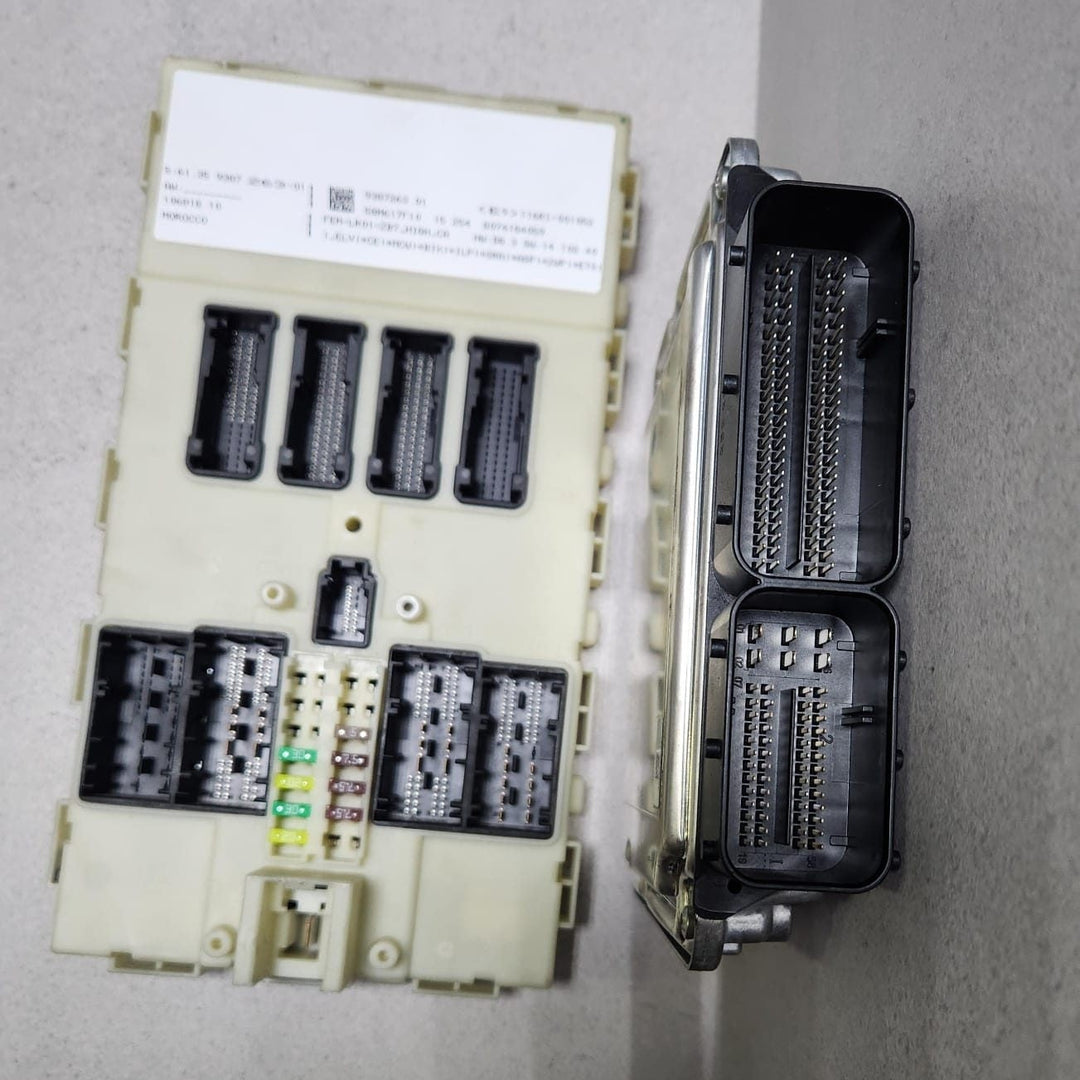 BMW Engine Control Unit DDE 8589141 F30 320D and F34 420D diesel B47 ECU SET