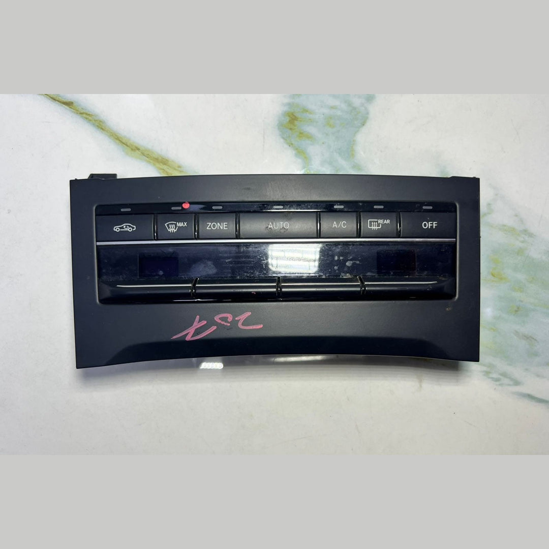 2013-2016 Mercedes-Benz E400 Climate Control Unit A2129006527  E-Class W212 E350