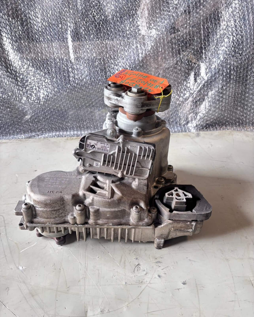 2012-2016 BMW 328i Transfer Case 7643756 2,3,4,5,6,and 7 Series xDrive OEM 
