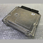 Load image into Gallery viewer, OEM BMW 3 F30 F35 F31 B47 ENGINE CONTROL MODULE ECU ONLY DDE 8470176 BOSCH