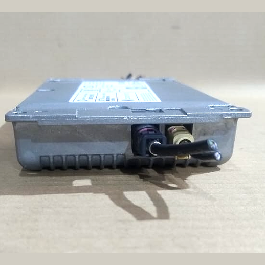 BMW F10  AUDIO AMPLIFIER & BLUETOOTH CTRL ANTENNA MODULES SET 9233592 / 9229740