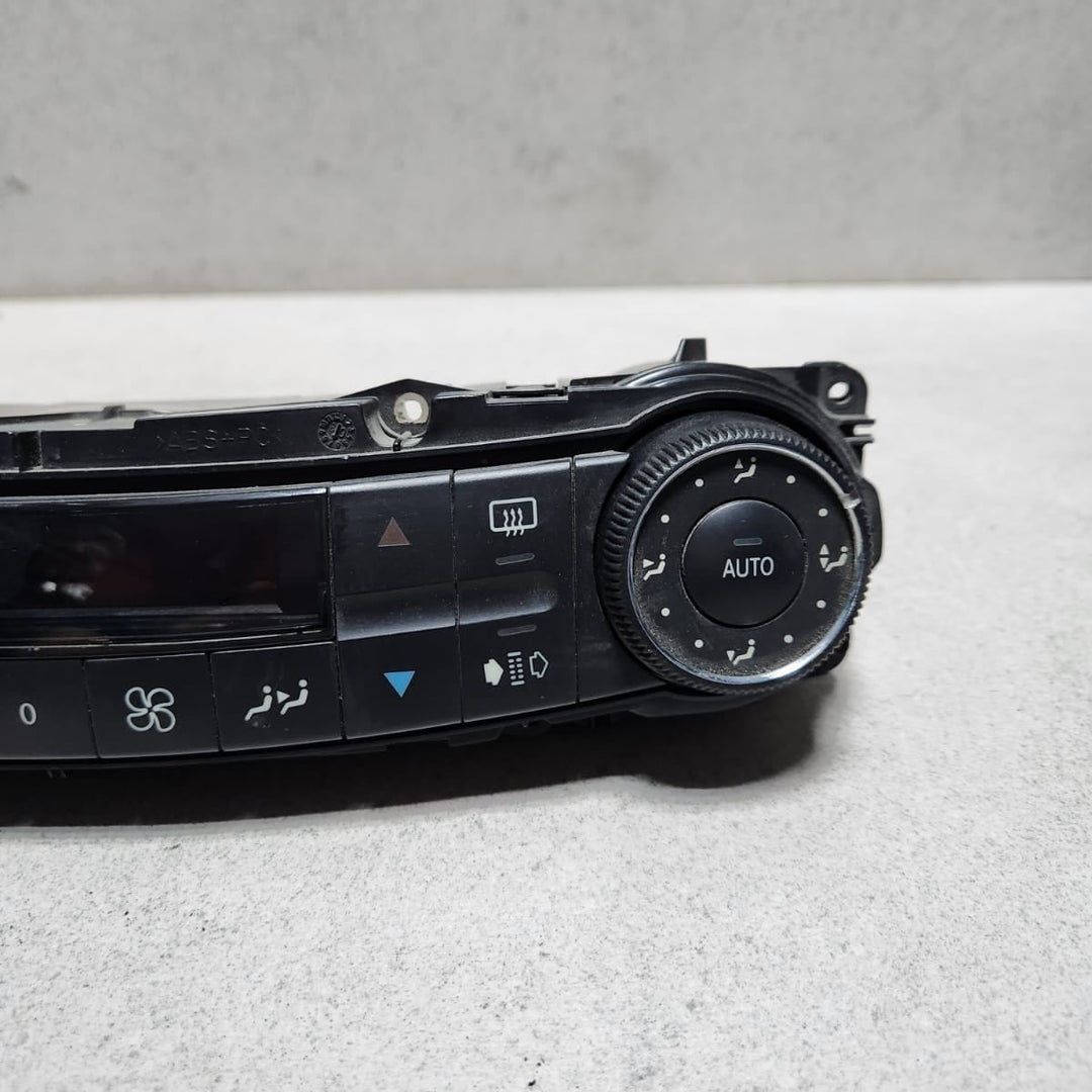 Mercedes-Benz Climate Control Unit Left 2118300685 E-Class W211